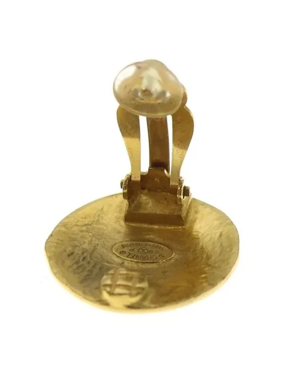 Chanel CC Logo Circle Earrings Gold - Picture 5 of 6